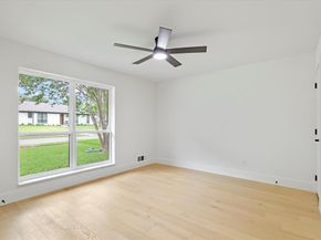 7652  El Pensador Drive , Dallas Texas 75248
