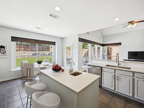 3912  Appleton Lane , Flower Mound Texas 75022
