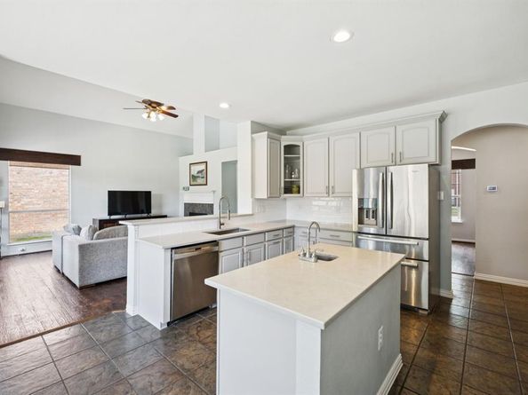 3912  Appleton Lane , Flower Mound Texas 75022