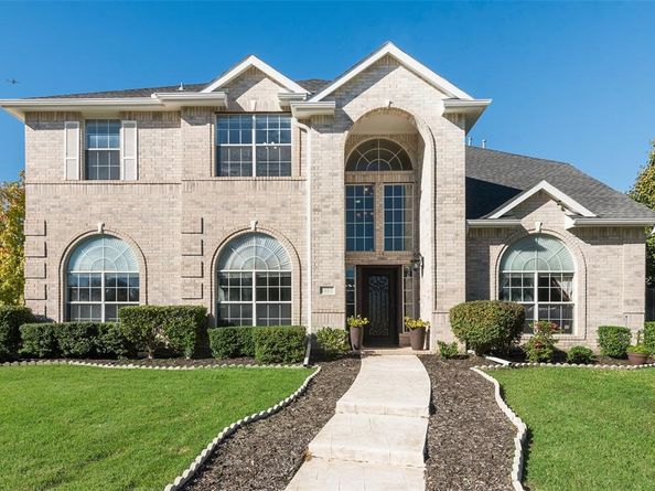 1817  Lake Forest Boulevard , Flower Mound Texas 75028