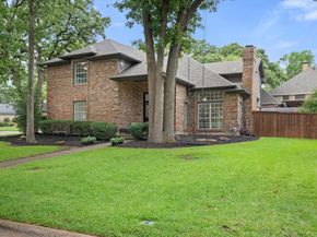 3530  Quail Crest Street , Grapevine Texas 76051
