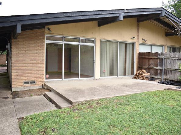 3631  Northwest Parkway , University Park Texas 75225