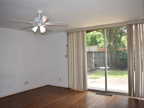 3631  Northwest Parkway , University Park Texas 75225