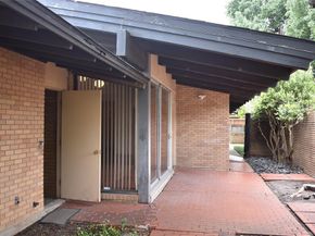 3631  Northwest Parkway , University Park Texas 75225