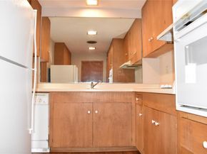 3631  Northwest Parkway , University Park Texas 75225