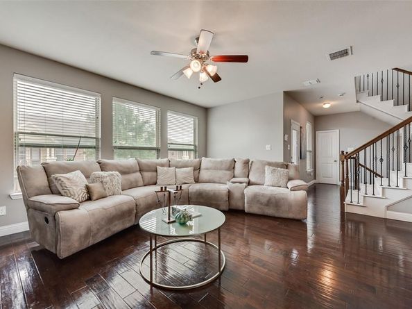 2630  Villa Di Lago   2, Grand Prairie Texas 75054