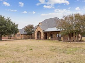 271  Dennis Bailey Lane , Heath Texas 75032