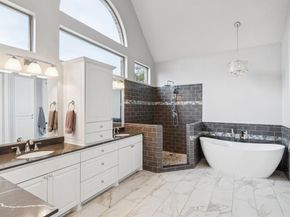 271  Dennis Bailey Lane , Heath Texas 75032