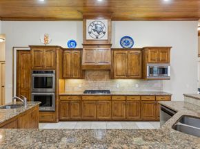 271  Dennis Bailey Lane , Heath Texas 75032