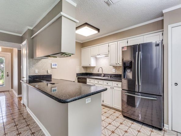 1216  Manning Street , Benbrook Texas 76126