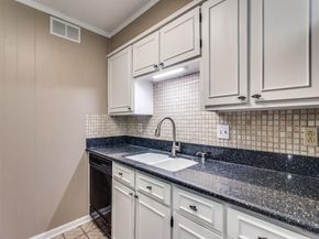 1216  Manning Street , Benbrook Texas 76126