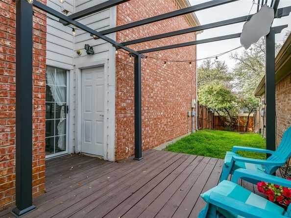 227  Moss Hill Road , Irving Texas 75063