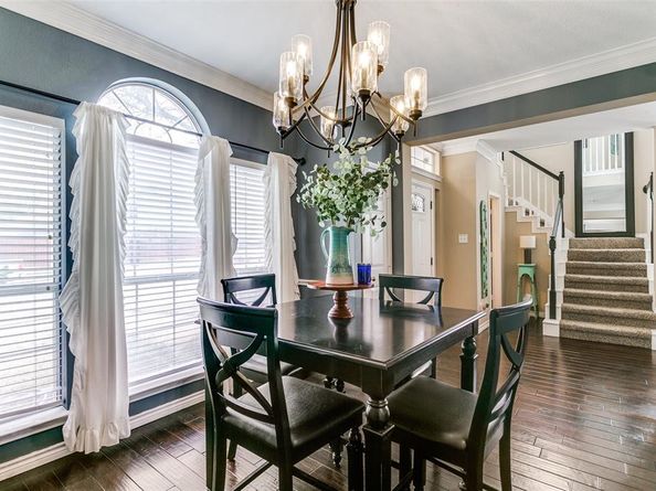 227  Moss Hill Road , Irving Texas 75063