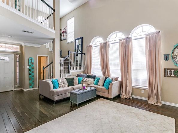 227  Moss Hill Road , Irving Texas 75063