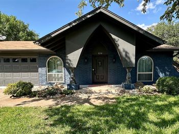120  Lakeway Drive 