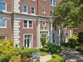 329 E Colorado Boulevard  305, Dallas Texas 75203