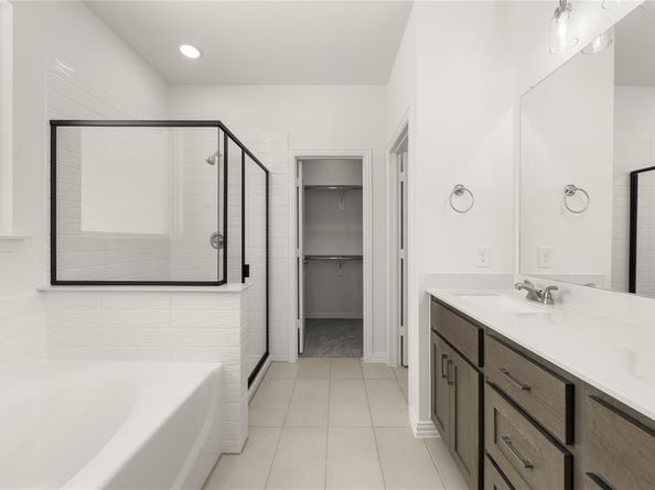 244  Bassett Hall Road , Fate Texas 75189