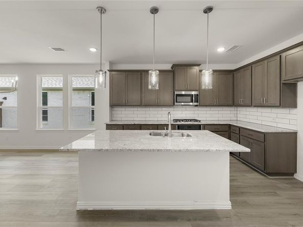 244  Bassett Hall Road , Fate Texas 75189