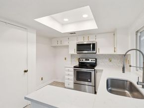 910  Via Valencia  , Mesquite Texas 75150
