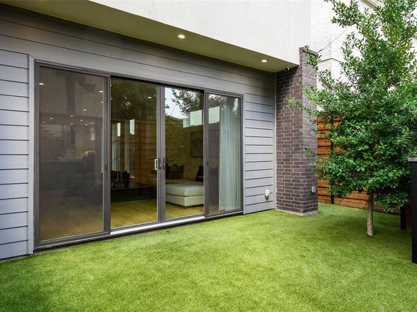 3930  Hawthorne Avenue , Dallas Texas 75219