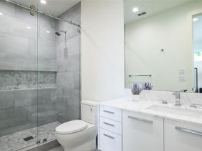 3930  Hawthorne Avenue , Dallas Texas 75219