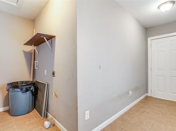 2221  Refugio Avenue , Fort Worth Texas 76164
