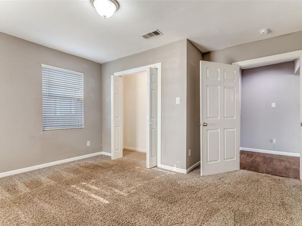 2221  Refugio Avenue , Fort Worth Texas 76164