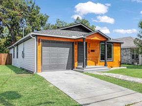 3719  Nomas Street , Dallas Texas 75212
