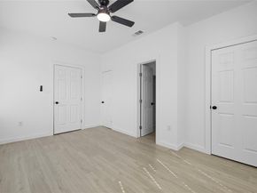 711  Ernest Street , Fort Worth Texas 76105