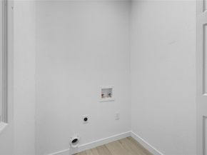 711  Ernest Street , Fort Worth Texas 76105