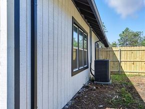 711  Ernest Street , Fort Worth Texas 76105