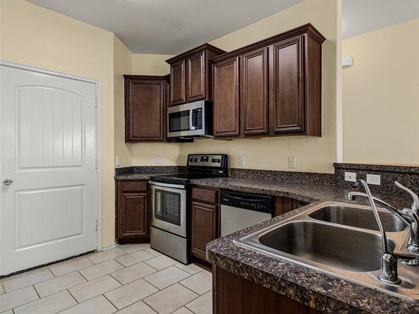 2508  Pioneer Bluffs Road , Balch Springs Texas 75181