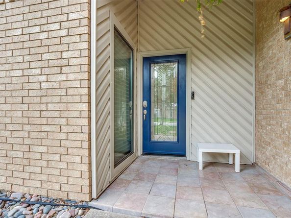 2202  Southern Court , Carrollton Texas 75006