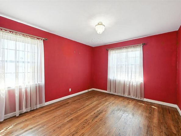 3427  Manana Drive , Dallas Texas 75220