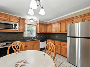 3427  Manana Drive , Dallas Texas 75220