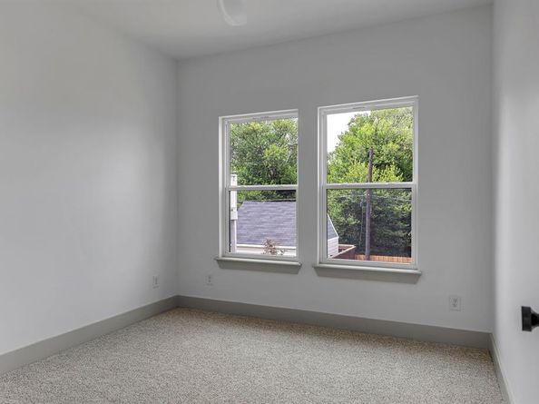 3709  Colonial Avenue , Dallas Texas 75215