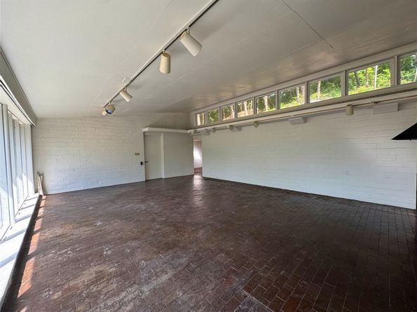 1934  Kessler Parkway , Dallas Texas 75208