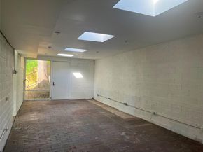 1934  Kessler Parkway , Dallas Texas 75208