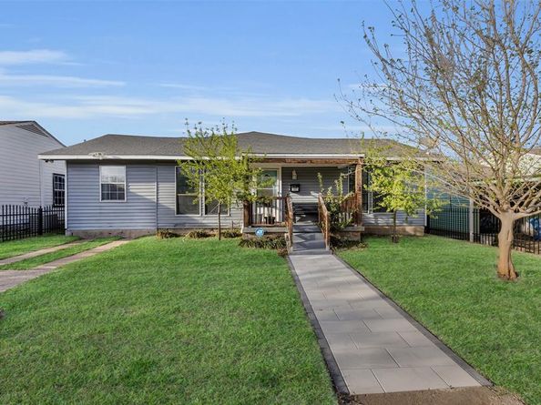 1607  Brandon Street , Dallas Texas 75208