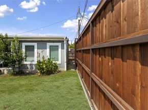 1607  Brandon Street , Dallas Texas 75208