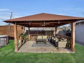 1607  Brandon Street , Dallas Texas 75208