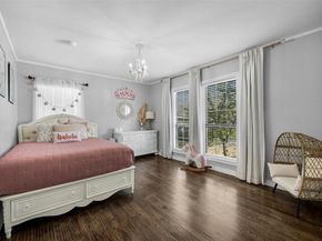 1607  Brandon Street , Dallas Texas 75208
