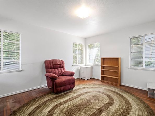 6315  Scyene Road , Dallas Texas 75227