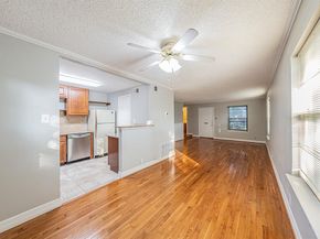 4942  Lahoma Street , Dallas Texas 75235