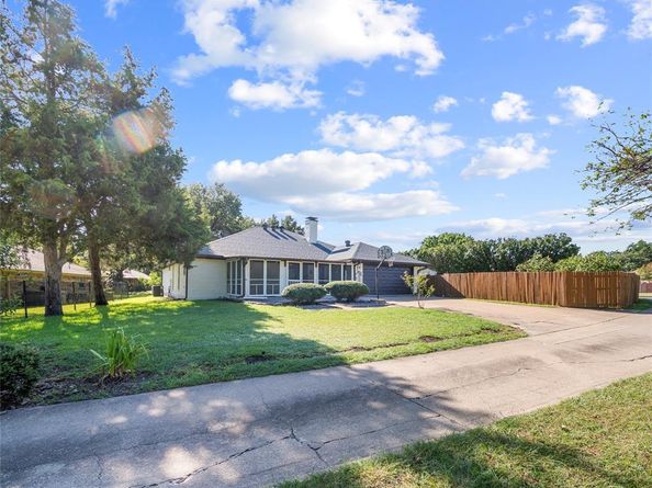 2001  Portsmouth Drive , Richardson Texas 75082