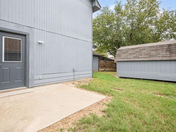 1362  Rosewood Lane , Lancaster Texas 75146