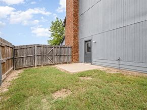 1362  Rosewood Lane , Lancaster Texas 75146