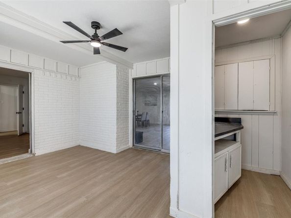 6762  Keswick Drive , Dallas Texas 75232