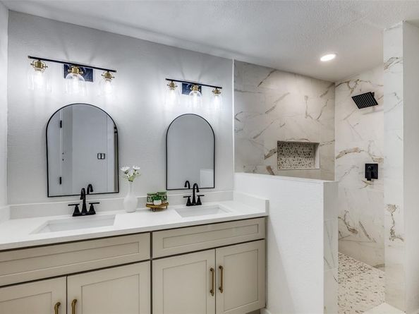 6762  Keswick Drive , Dallas Texas 75232