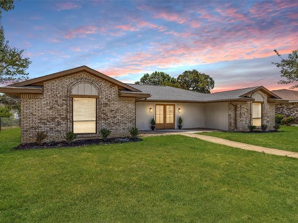 6762  Keswick Drive , Dallas Texas 75232